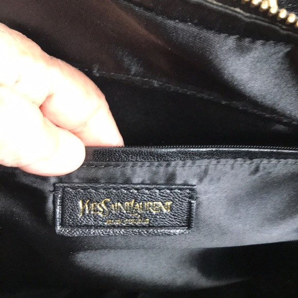 Yves Saint Laurent Authentic Large Bag size 17x13x6 - Picture 5 of 16